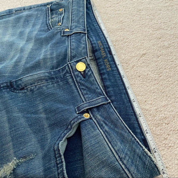 MICHAEL KORS Distressed Mid-rise Dillon Relaxed Jeans - Picture 10 of 10